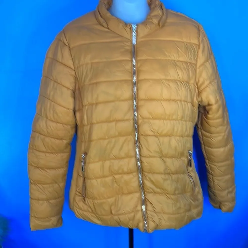 1 Sunset Lane Gold Puffer Jacket Women’s Size XL Quilted Winter Coat
